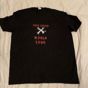 Gildan soft t-shirt Covid World Tour size XL